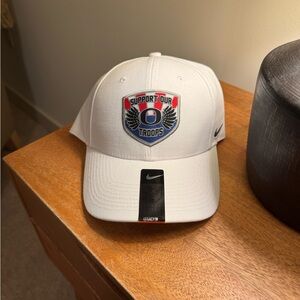 Nike White Cap support our troops Oregon ducks